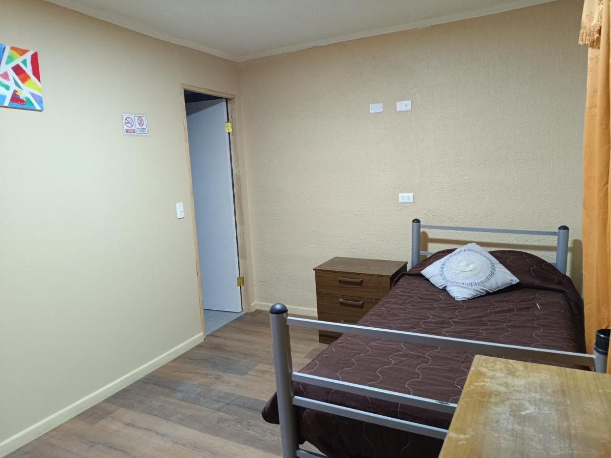 Hostal Ollague, Habitaciones Con Bano Privado Calama Exteriör bild